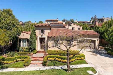30 Blue Summit Irvine, CA 92603