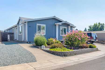 555 Freeman Rd #UNIT 224 Central Point, OR 97502