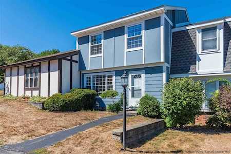 40 Sunny Brook Circle Highland, NY 12528