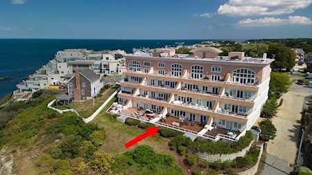 1 Longbeach Ave #102 Hull, MA 02045
