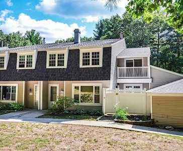 623 Edgebrook Dr #623 Boylston, MA 01505
