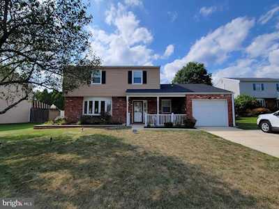 4 Springfield Circle Sewell, NJ 08080