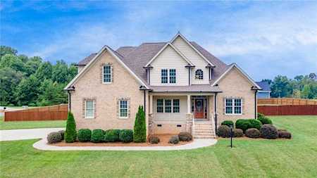 2901 Bishopsgate Way Browns Summit, NC 27214