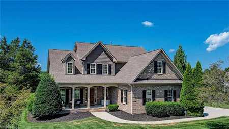 8315 Dorwood Drive Browns Summit, NC 27214