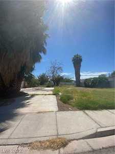 4697 Esplanade Way Las Vegas, NV 89121