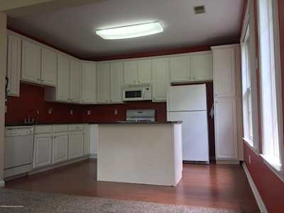 323 Saint Andrews Place Manalapan, NJ 07726