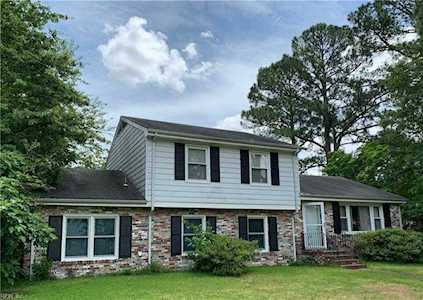 4001 Wyndybrow Dr Portsmouth, VA 23703