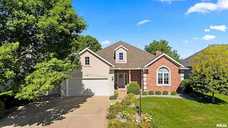 4701 N Weaverridge Blvd Peoria, IL 61615