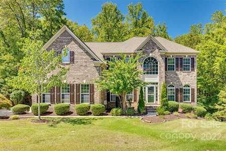 425 Rookery Dr Clover, SC 29710