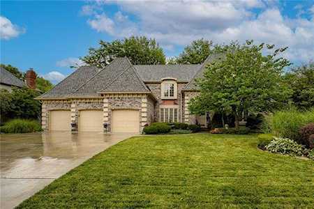 13125 Walmer St Overland Park, KS 66209