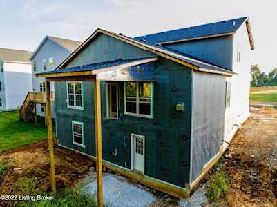 8410 Gateway Run Rd Louisville, KY 40229