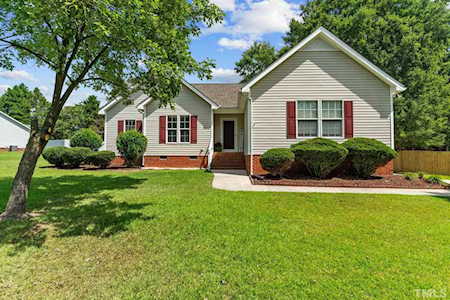 79 Bass Hound Circle Fuquay Varina, NC 27526