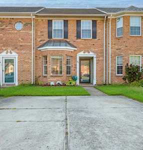 814 Elgin Ct Chesapeake, VA 23320
