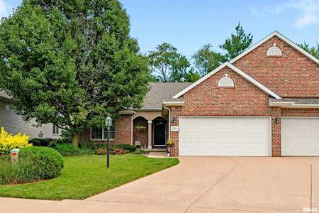 1906 W Courtside Dr Peoria, IL 61614