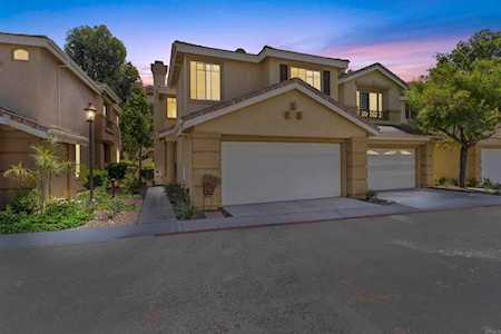 3690 Ruette De Ville San Diego, CA 92130