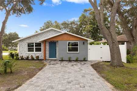 2116 Florinda St Sarasota, FL 34231