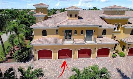 4910 17th Pl #4 Cape Coral, FL 33914
