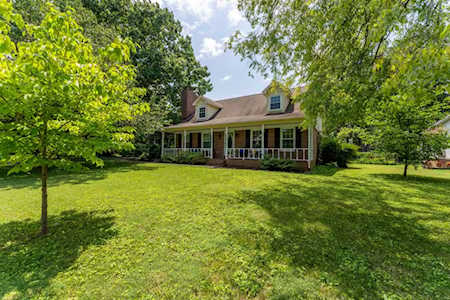2314 Crown Hill Dr Murfreesboro, TN 37129