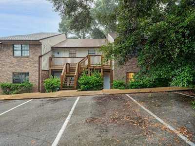 1108 Greentree Ct Tallahassee, FL 32304