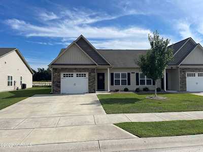 2247 Sweet Bay Drive Greenville, NC 27834