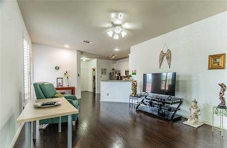 4901 Six Gun Lane Mckinney, TX 75070