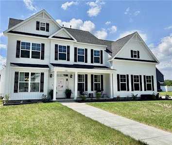 506 Wild Turkey Ct Chesapeake, VA 23320