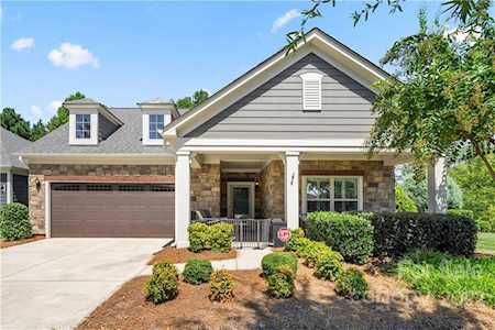 10455 Passau Path Dr Huntersville, NC 28078