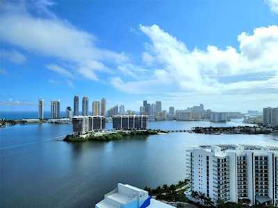 3330 NE 190th St #2018 Aventura, FL 33180