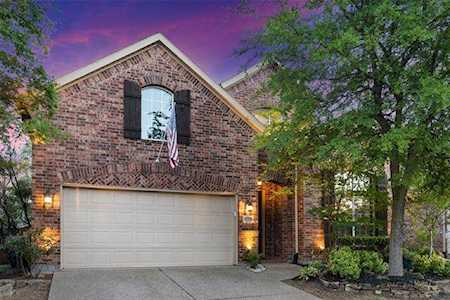 1110 Mission Lane Lantana, TX 76226