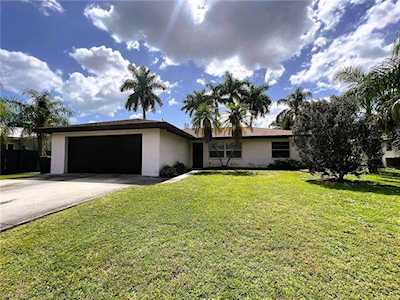 7147 Columbia Cir Fort Myers, FL 33908