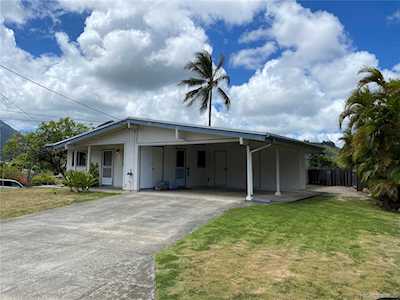 1386 Manu Aloha Street Kailua, HI 96734