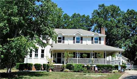 16615 Beech Hill Dr Huntersville, NC 28078