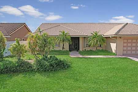 5581 Spring Lake Terrace Boynton Beach, FL 33437