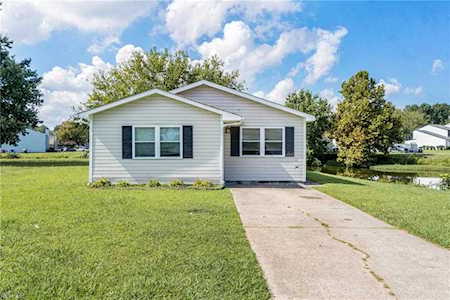 3803 Peach Orchard Circle Portsmouth, VA 23703