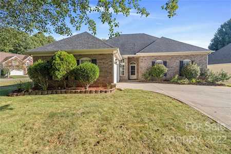 2838 Oakglade Ct Matthews, NC 28105