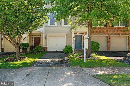 9147 Cascade Falls Dr Bristow, VA 20136