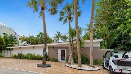 5691 David Lane Ocean Ridge, FL 33435