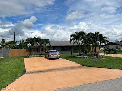 2716 SW 55th Ter Naples, FL 34116