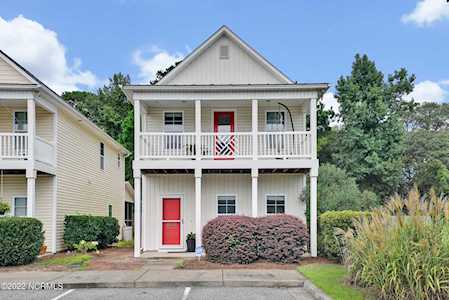 8009 Sweetgrass Court Wilmington, NC 28412