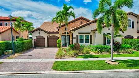 4060 Artesa Drive Boynton Beach, FL 33436