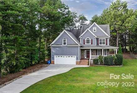 152 Wood Duck Loop Mooresville, NC 28117