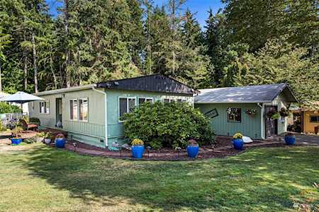 3430 NE Nobles Lane Bremerton, WA 98310