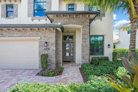 9388 Grand Prix Lane Boynton Beach, FL 33472