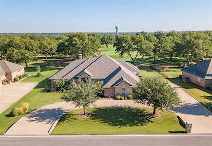 5704 Medinah Drive Granbury, TX 76049