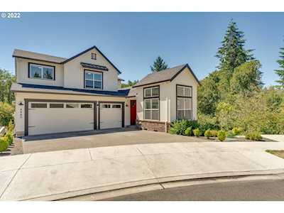 4465 NW Donnell Portland, OR 97229