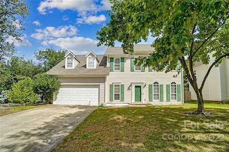 12303 Homestead Place Charlotte, NC 28277