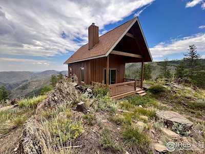 40 Stone Cutter Rd Bellvue, CO 80512