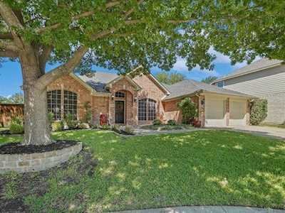6409 Stone Creek Canyon Court Fort Worth, TX 76137