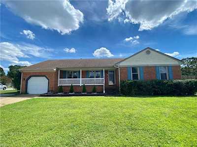 3232 White Cedar Dr Chesapeake, VA 23323