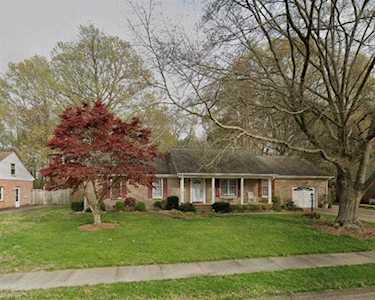 1529 Waterway Circle Chesapeake, VA 23322